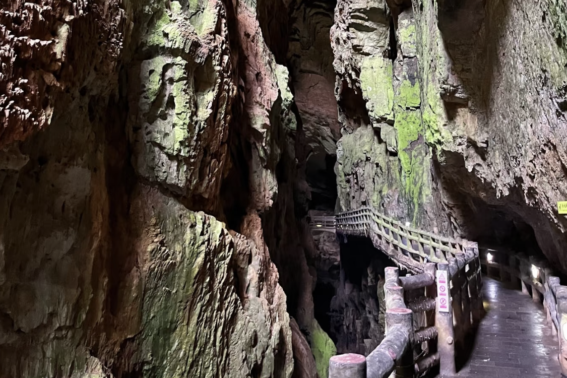 Jiuxiang Scenic Area